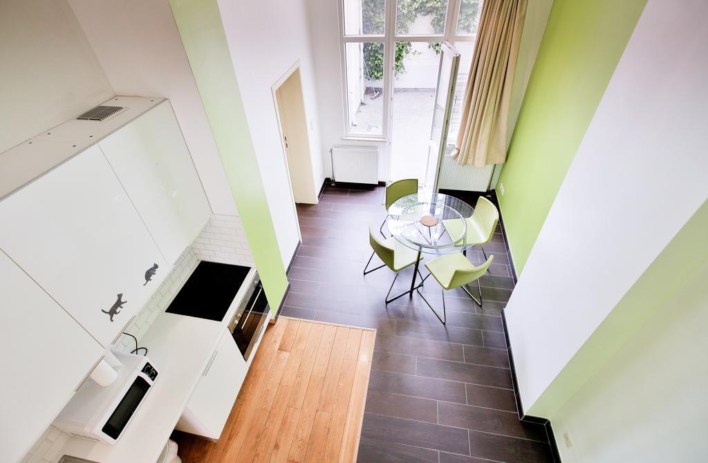 Louise Uptown Apartments Брюксел Стая снимка