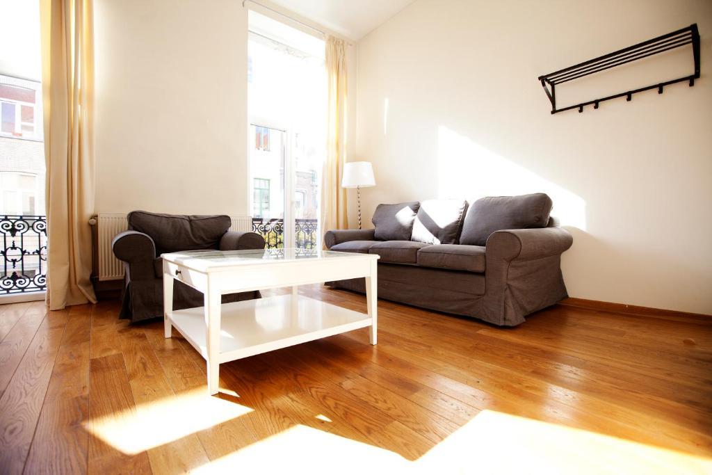 Louise Uptown Apartments Брюксел Стая снимка