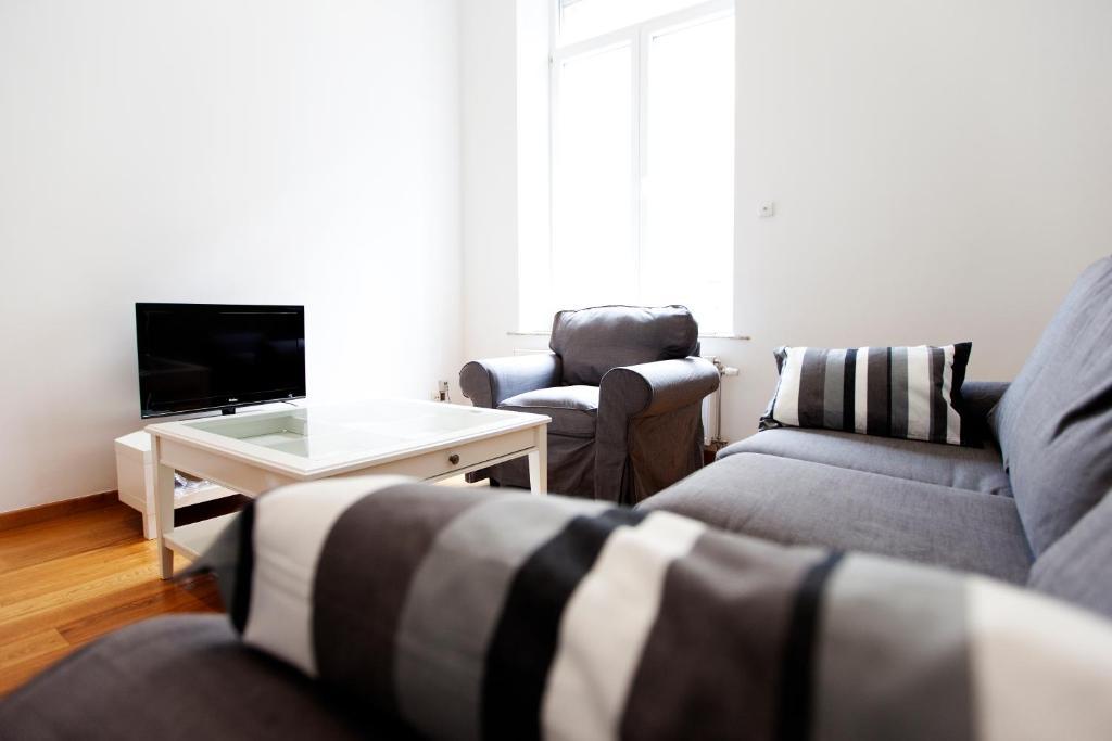 Louise Uptown Apartments Брюксел Стая снимка